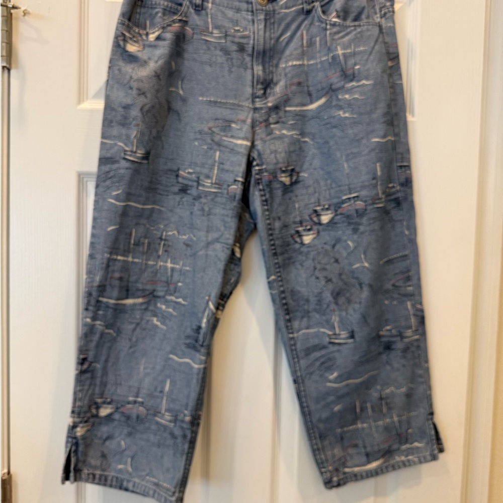 Liz Claiborne 100% Cotton Blue Nautical Printed Capri Jeans